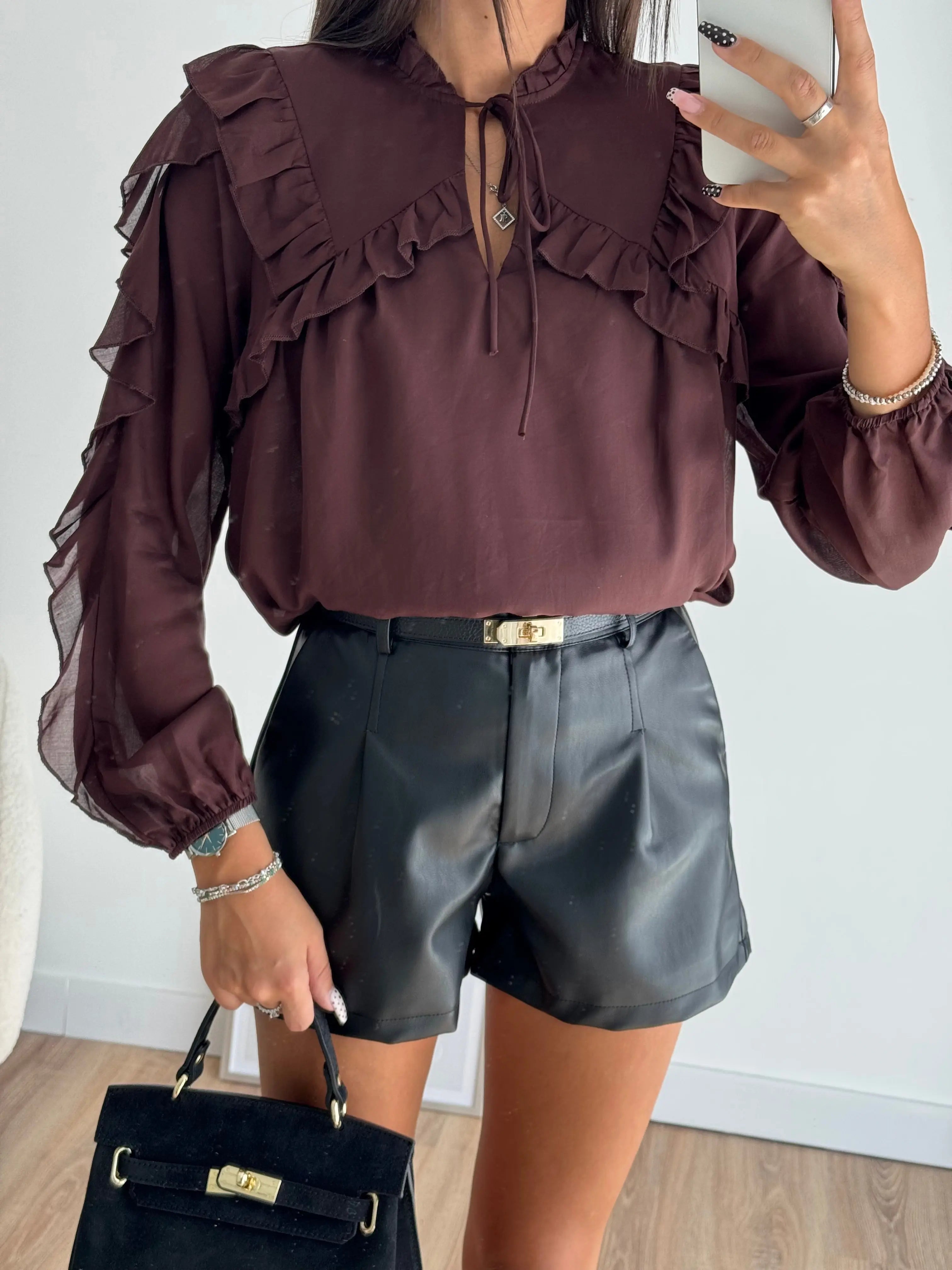 Blouse à volants manches et buste