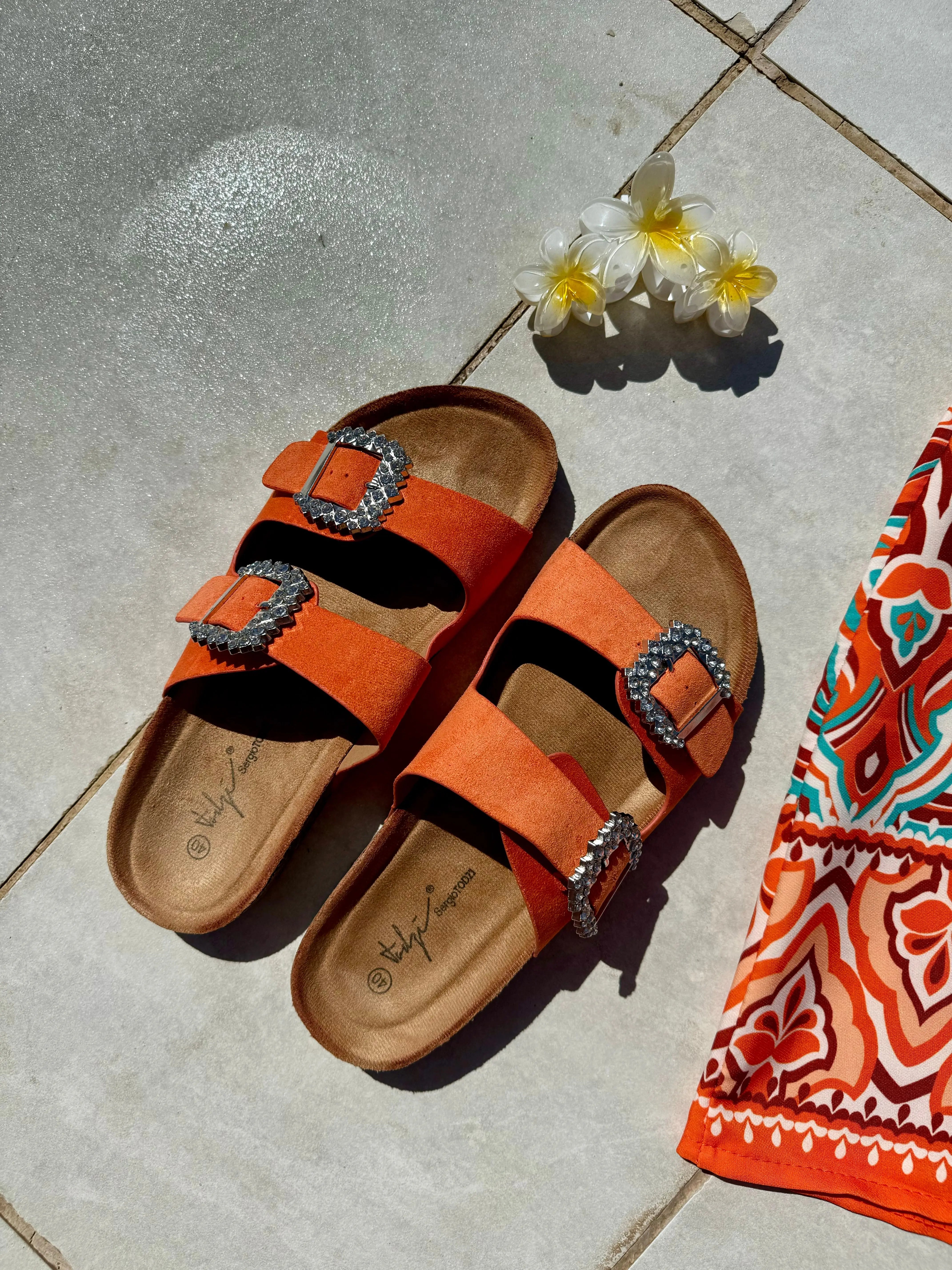 Mules oranges à strass