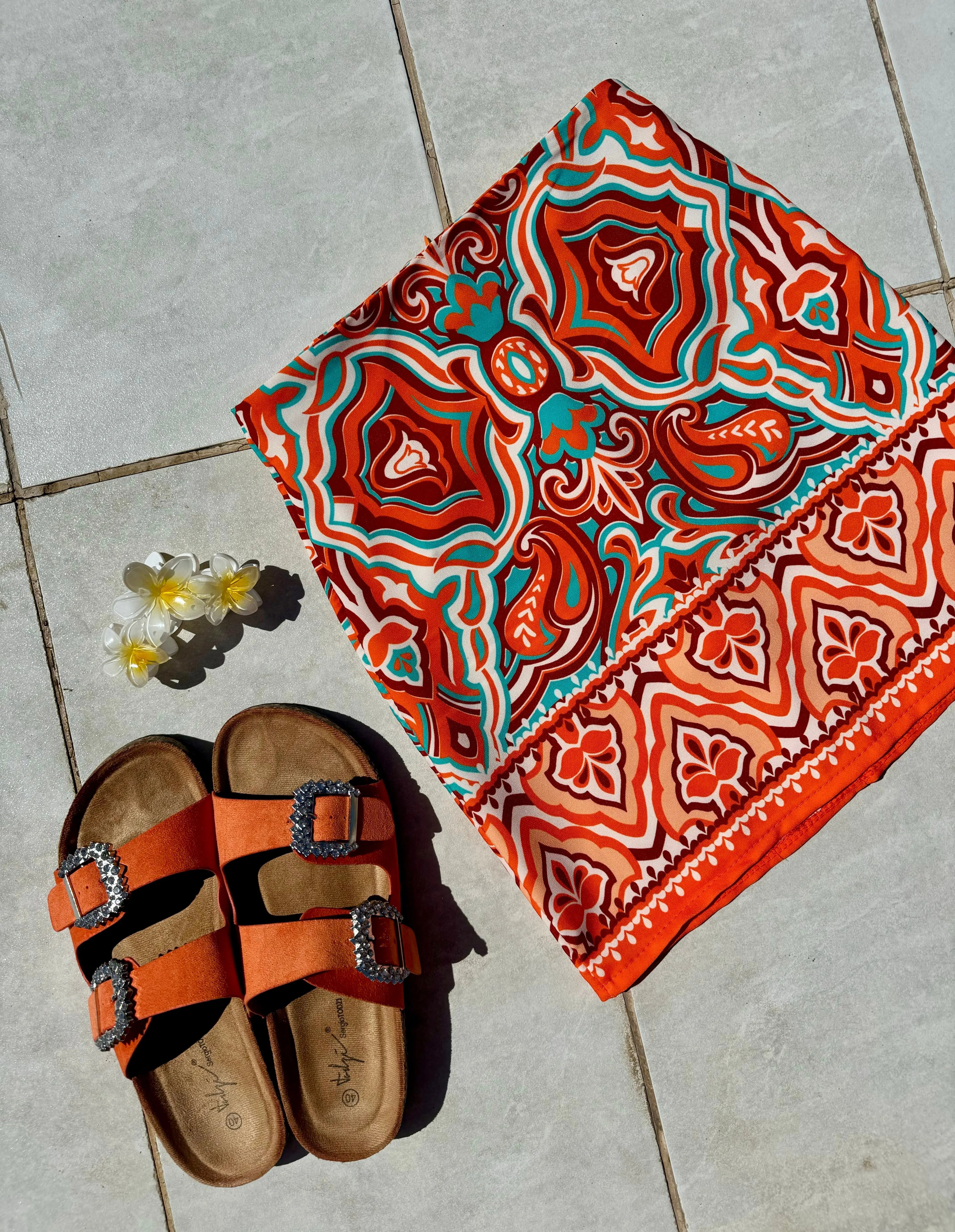 Mules oranges à strass