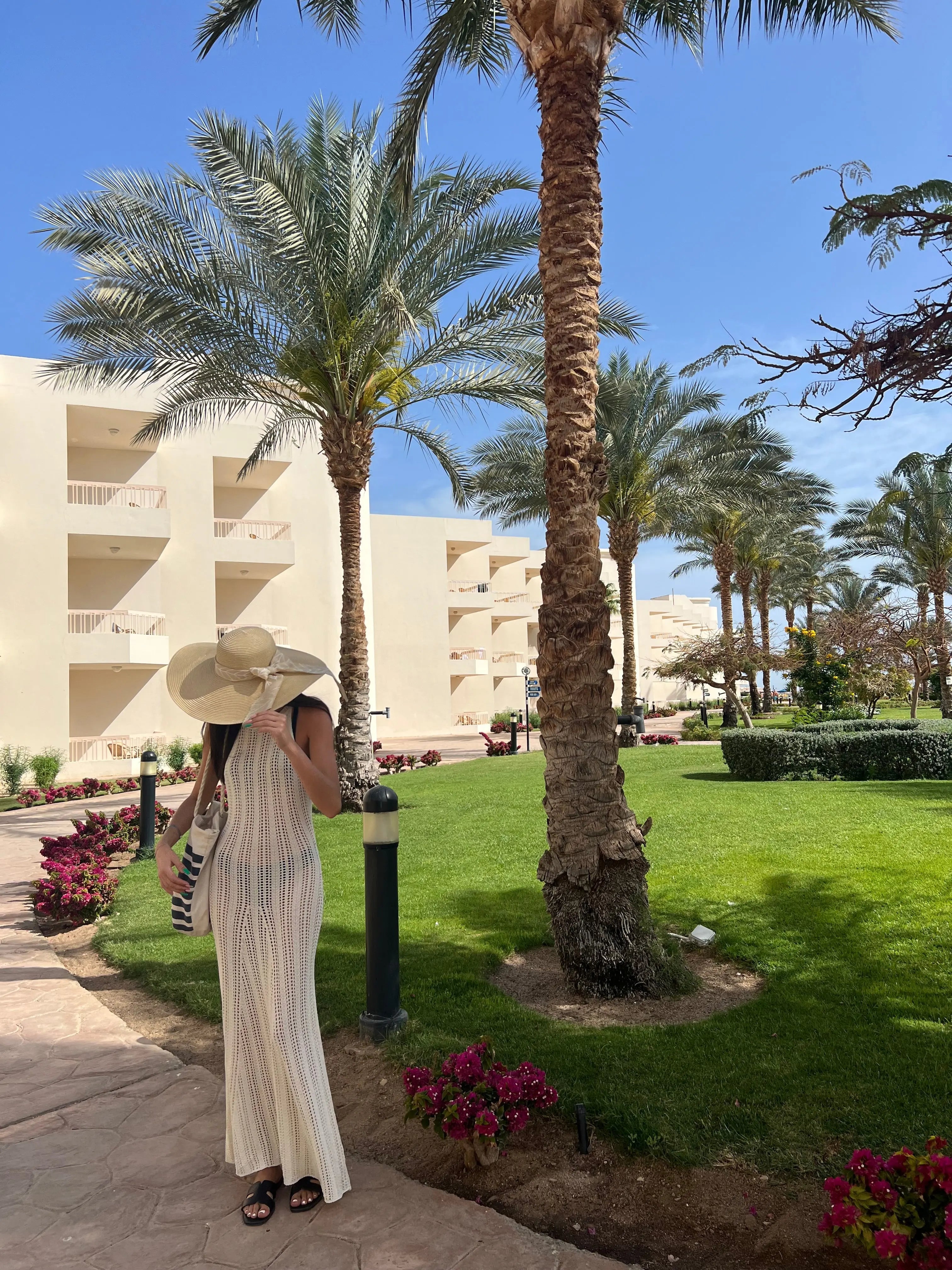 Robe longue beige en maille