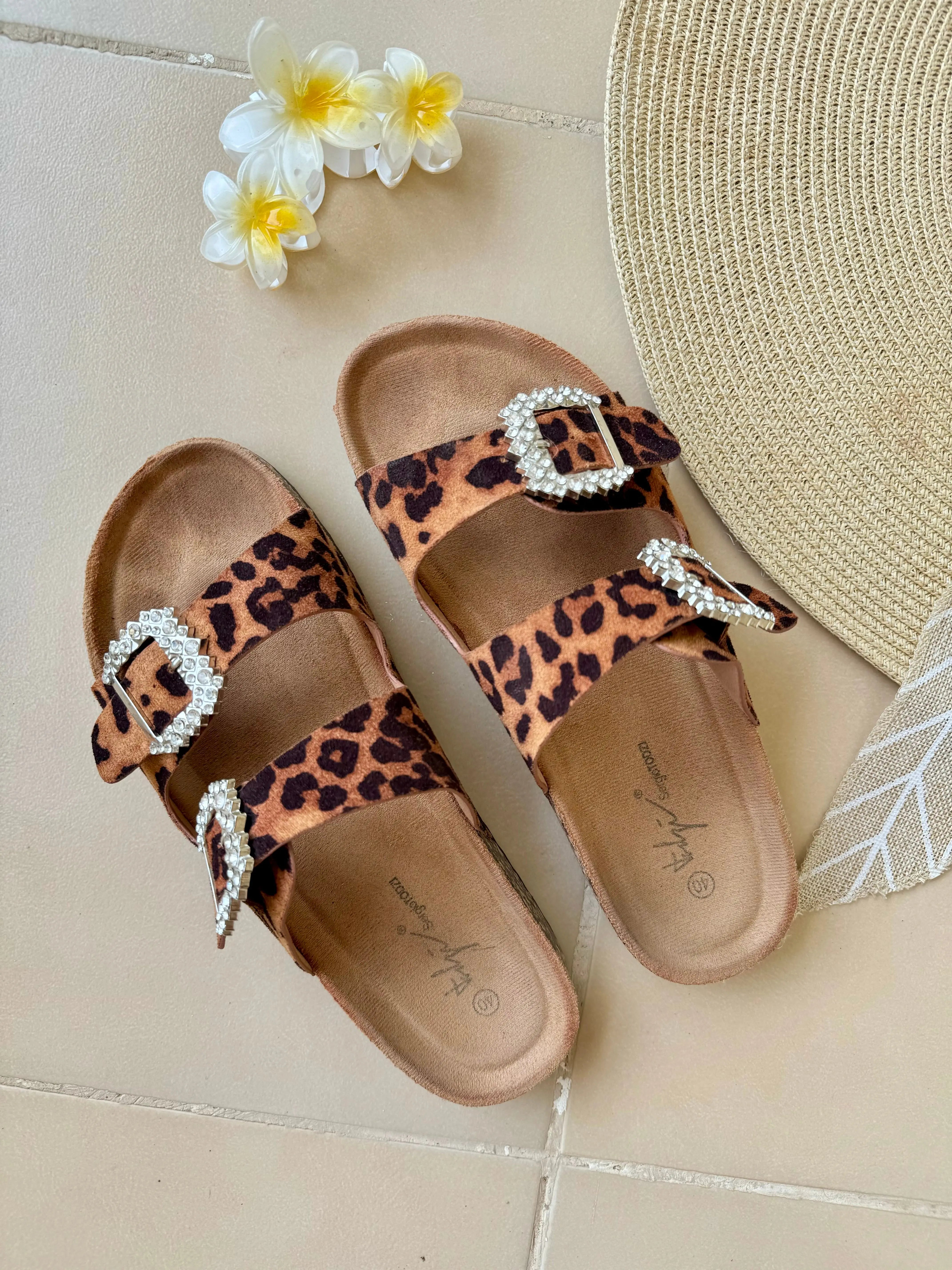 Mules léopard à strass